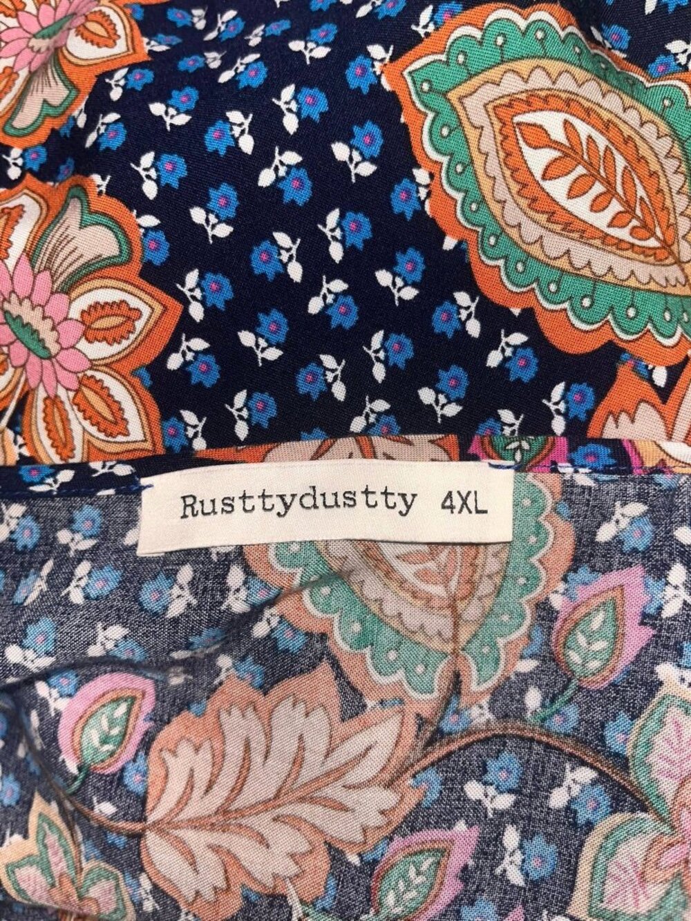 Rusttydustty Modern Bohemia Crush Ladies Fun Floral Print Top Size 4XL - Picture 2 of 9